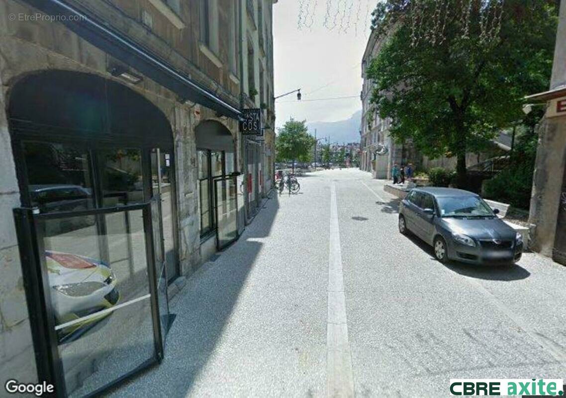 Autre à GRENOBLE