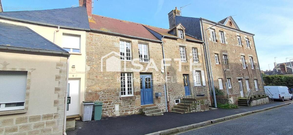 Photo 1 - Maison à LA FERTE-MACE