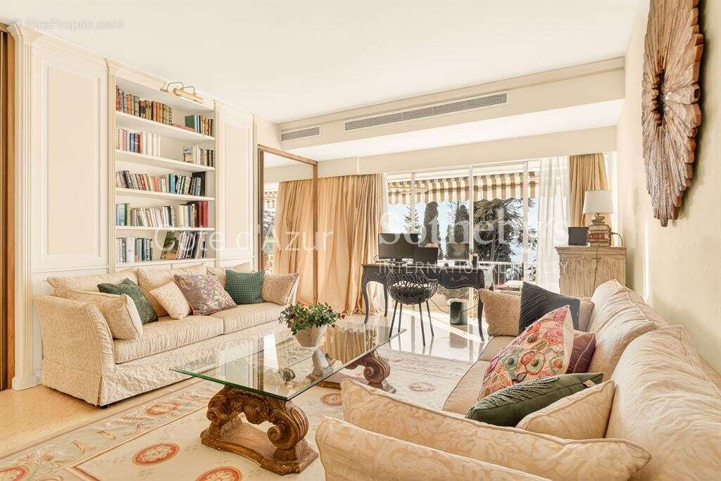 Appartement à MENTON