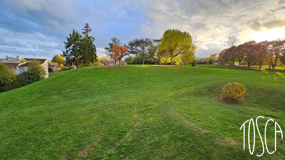 Appartement à THIAIS