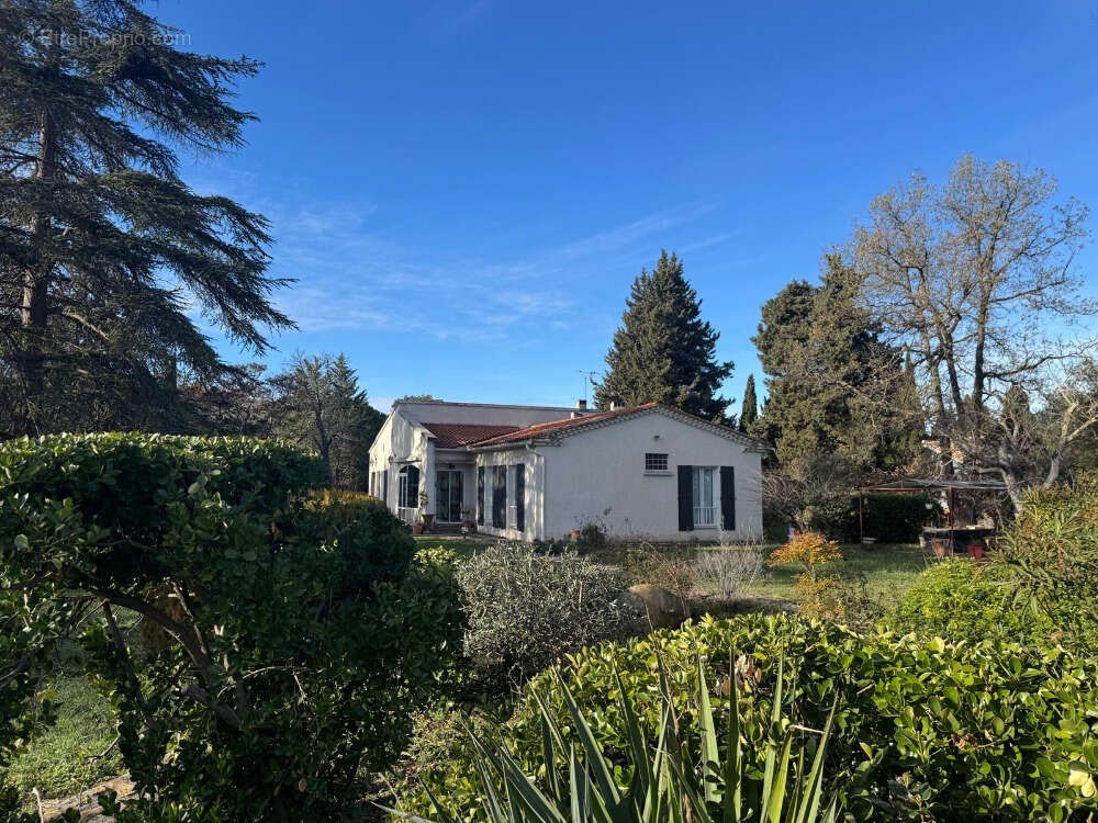 Maison à VERZEILLE
