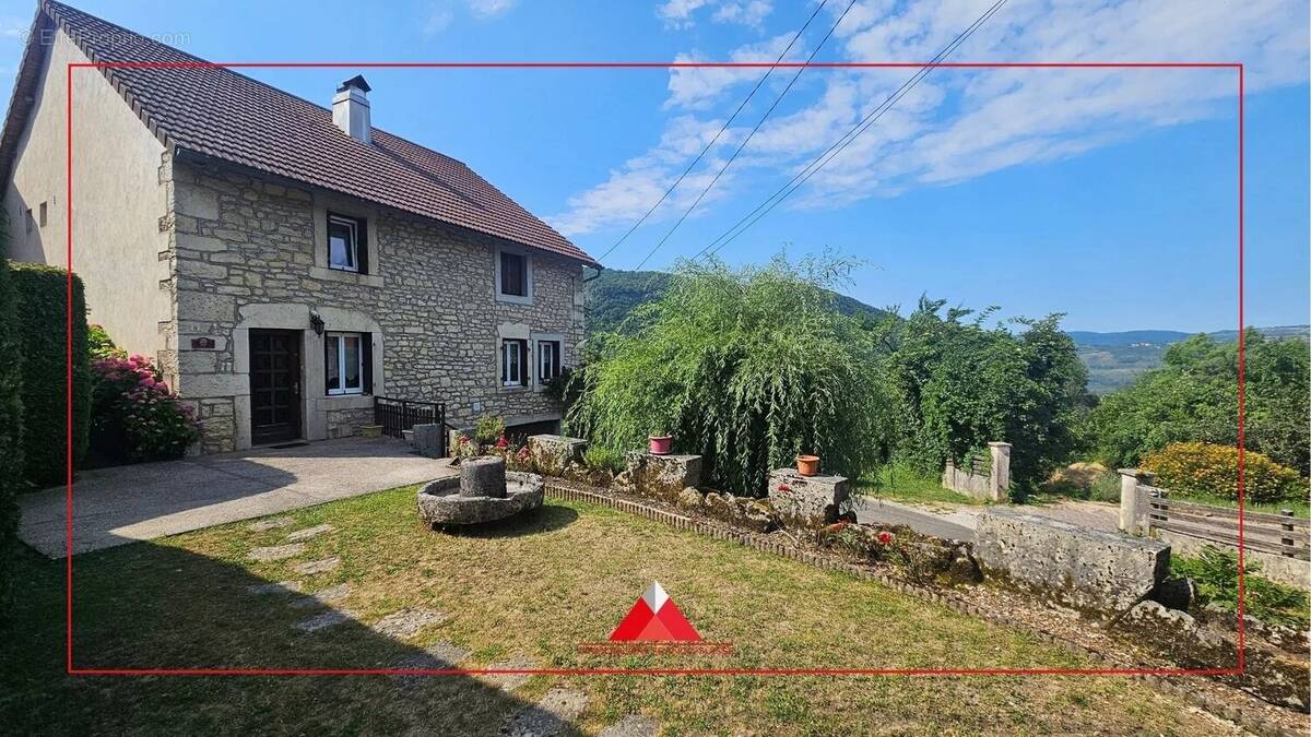 Maison à LECT