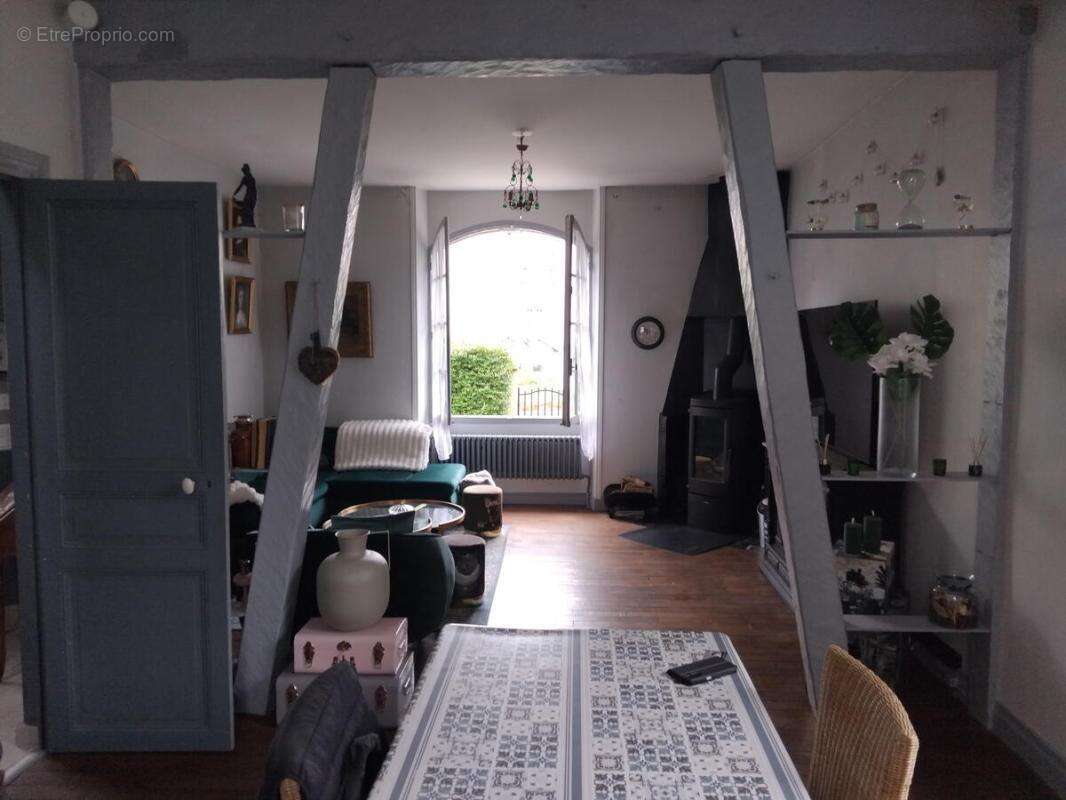 Maison à MARILLET