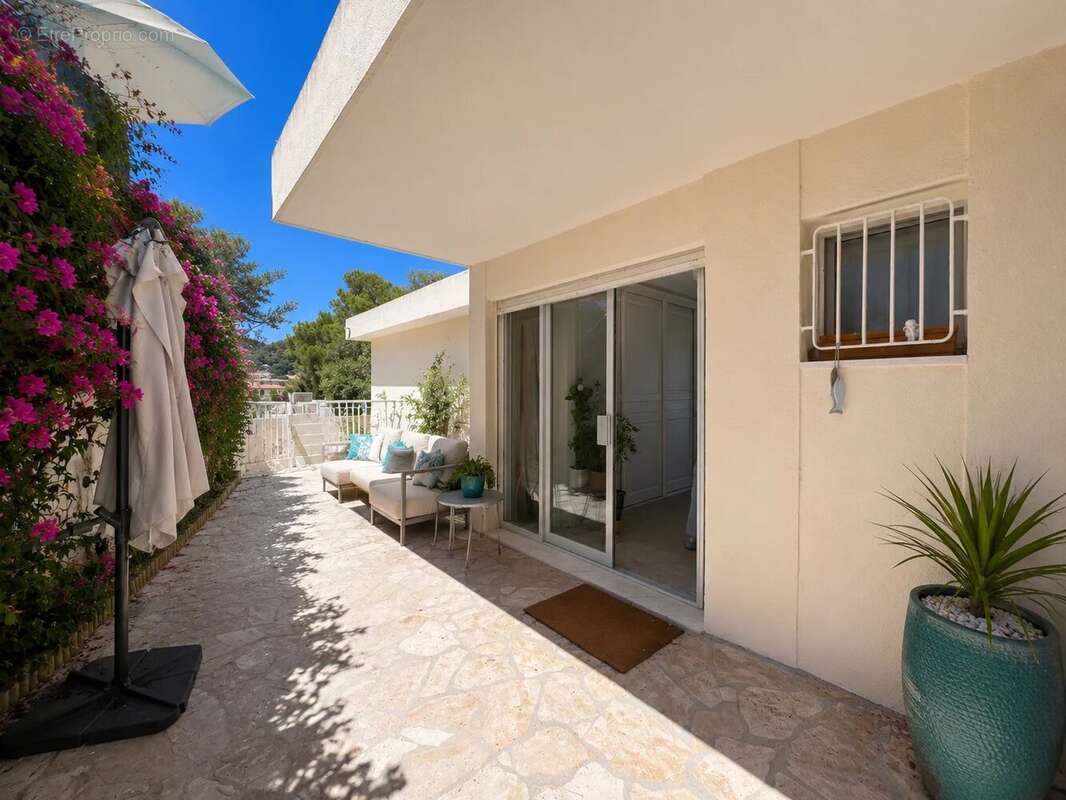 Appartement à VILLEFRANCHE-SUR-MER