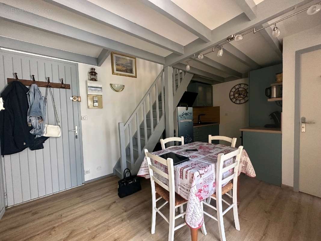 Maison à SAINT-GEORGES-DE-DIDONNE