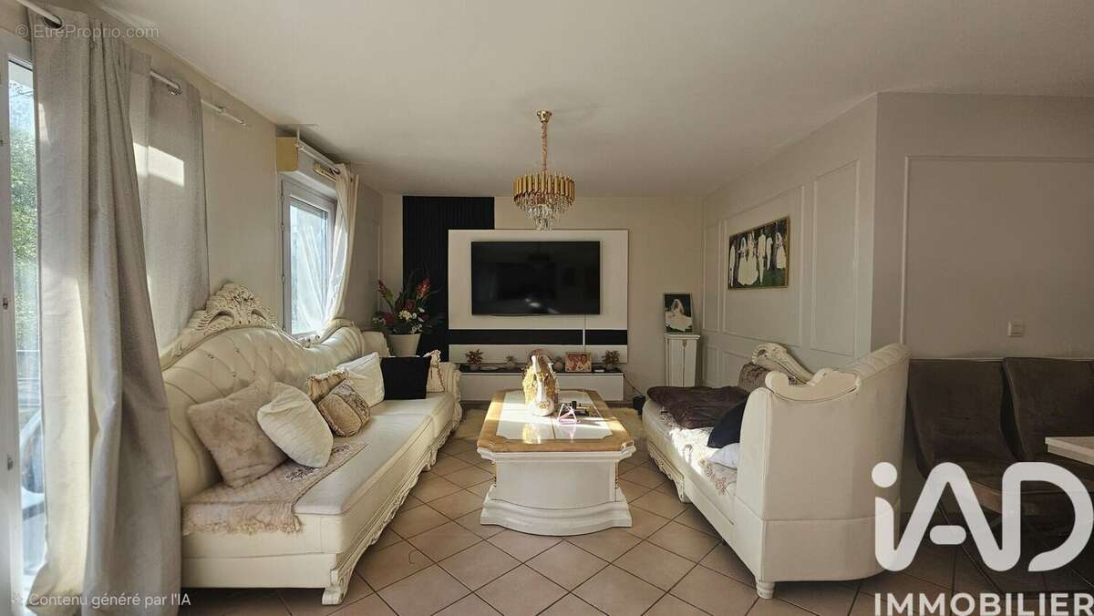 Photo 2 - Appartement à SAINT-THIBAULT-DES-VIGNES
