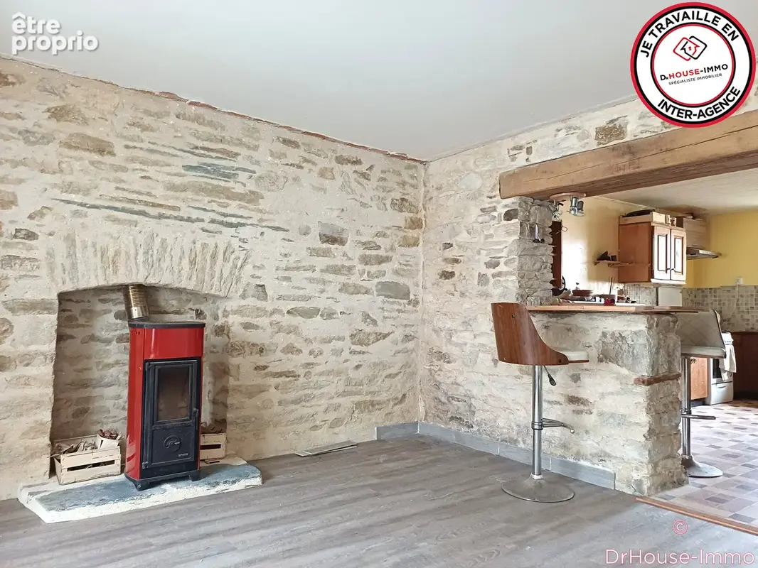 Maison 4 pièces 103 m² à vendre à Peillac (56220) - photo 2