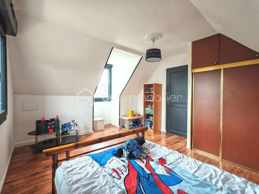 Maison à SAACY-SUR-MARNE