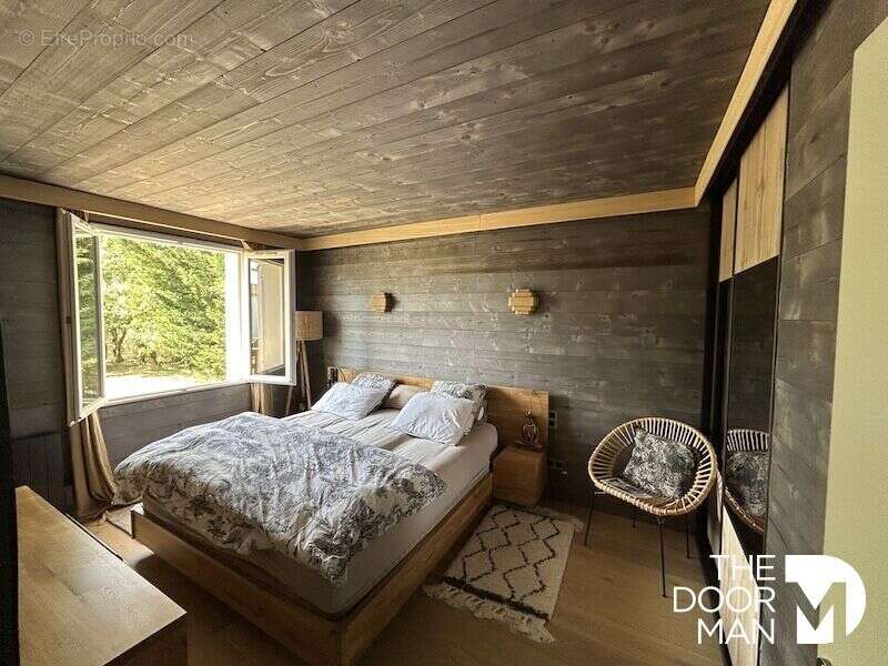 Maison à SAINTE-SOULLE