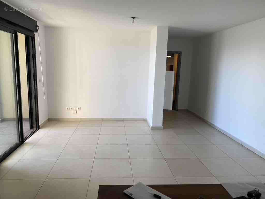 Appartement à SAINT-DENIS