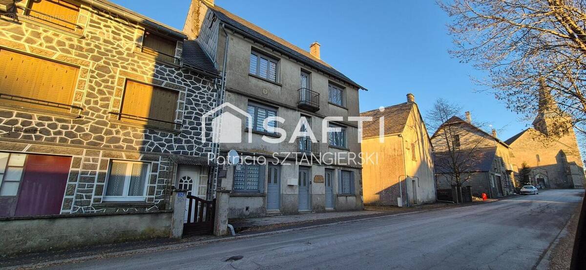 Photo 1 - Appartement à CHASTREIX