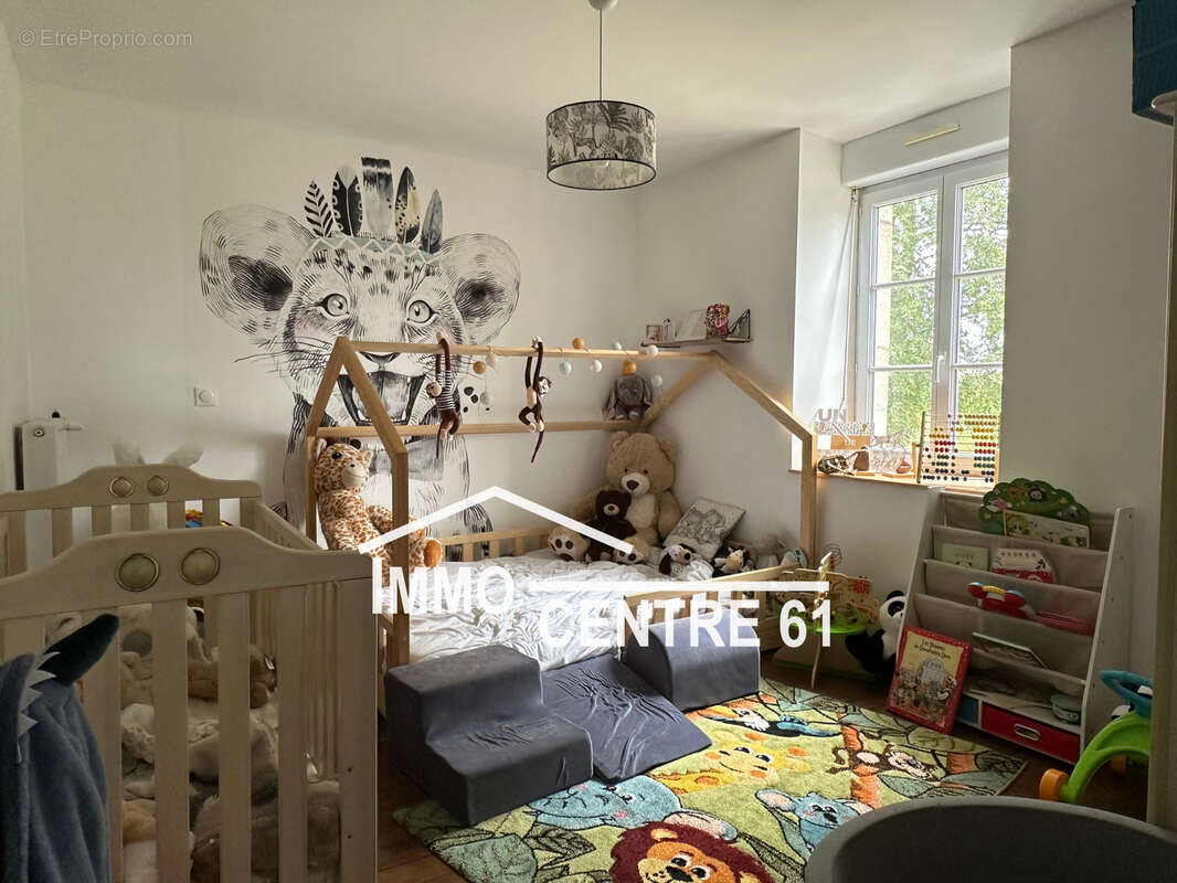 Maison de caractère sur 2000m2 de terrain - photo 8