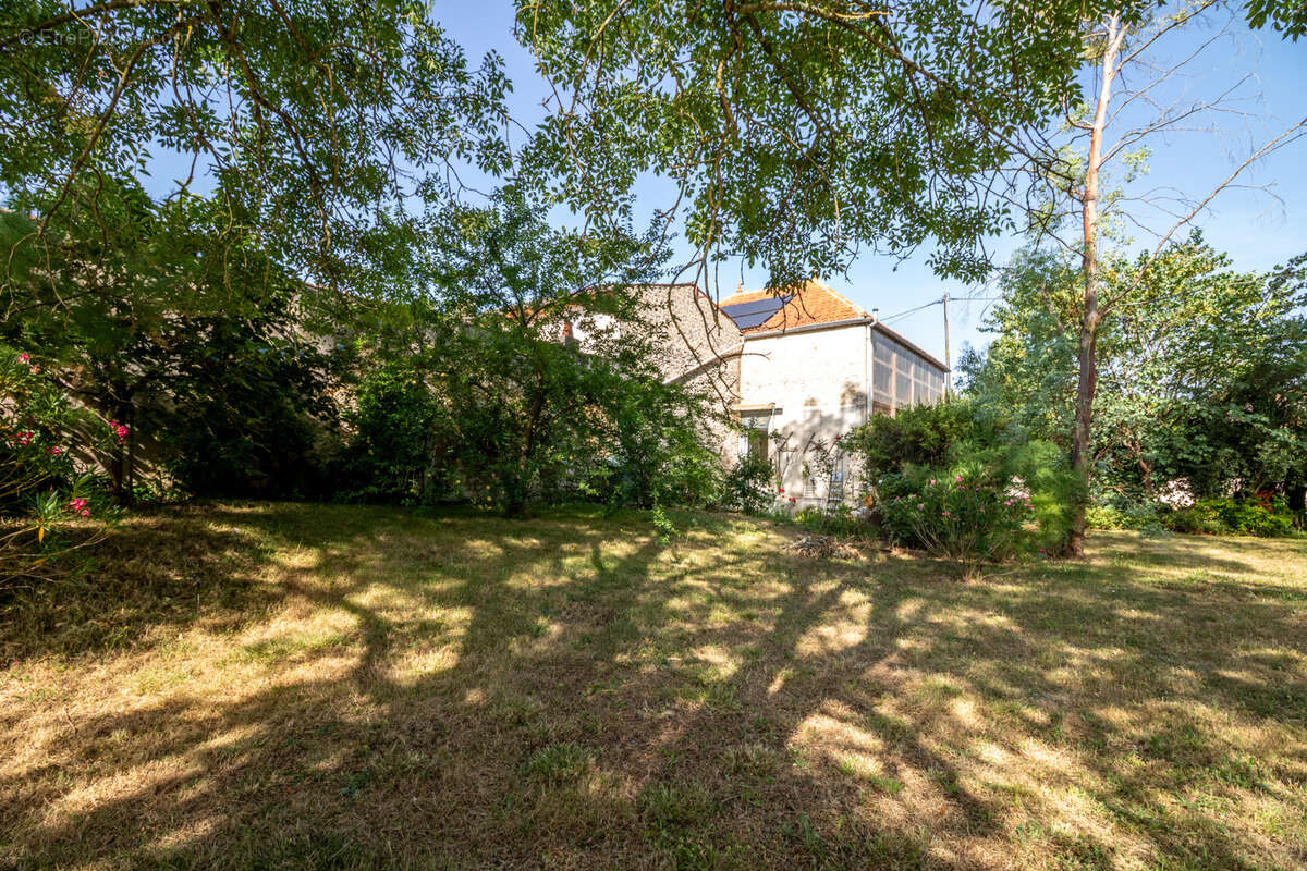 Maison à CHANIERS