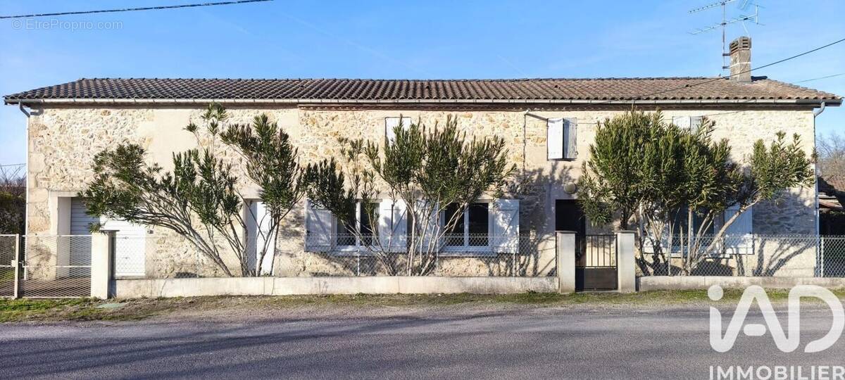 Photo 1 - Maison à FARGUES