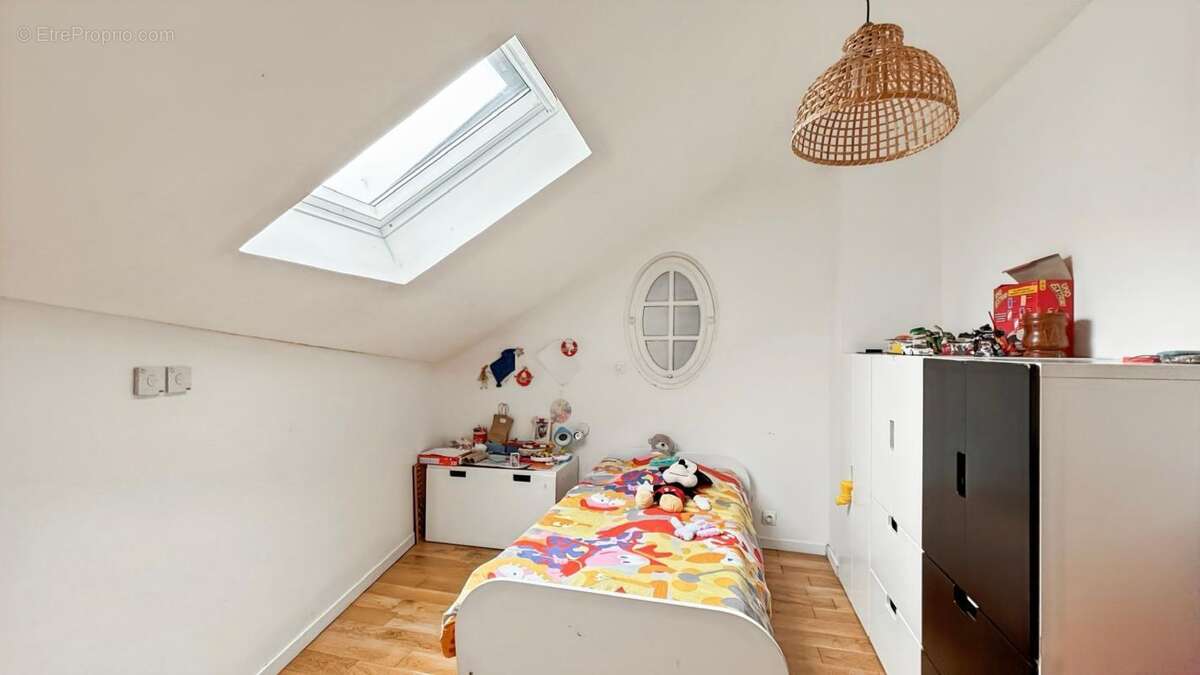 Maison à MORIGNY-CHAMPIGNY