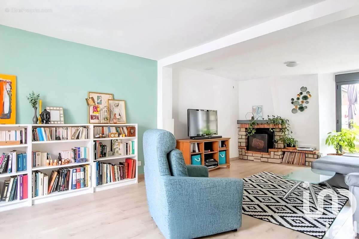 Photo 3 - Maison à MORIGNY-CHAMPIGNY