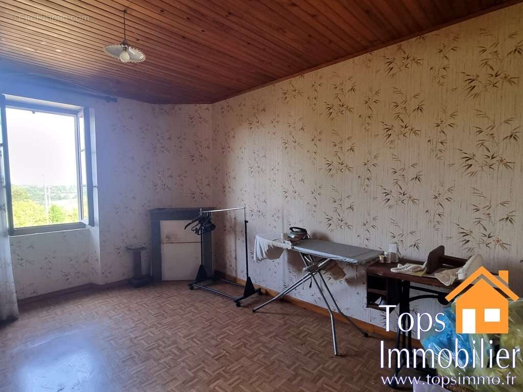 Maison à VILLEFRANCHE-DE-ROUERGUE