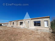 Appartement à MALEMORT-DU-COMTAT