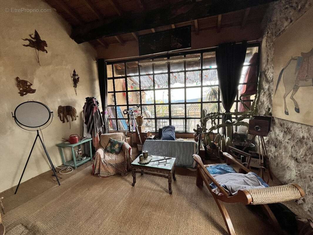 Maison à DURFORT-ET-SAINT-MARTIN-DE-SOSSENAC