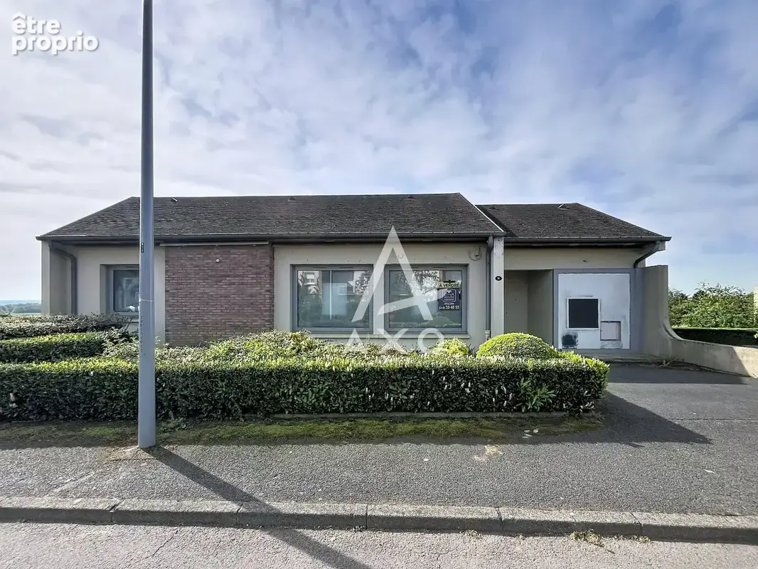 SANVIGNES-LES-MINES (71) - Local Commercial 230 m² - photo 12