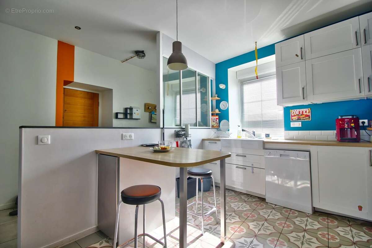 Maison de 187 m², 4 chambres - photo 3