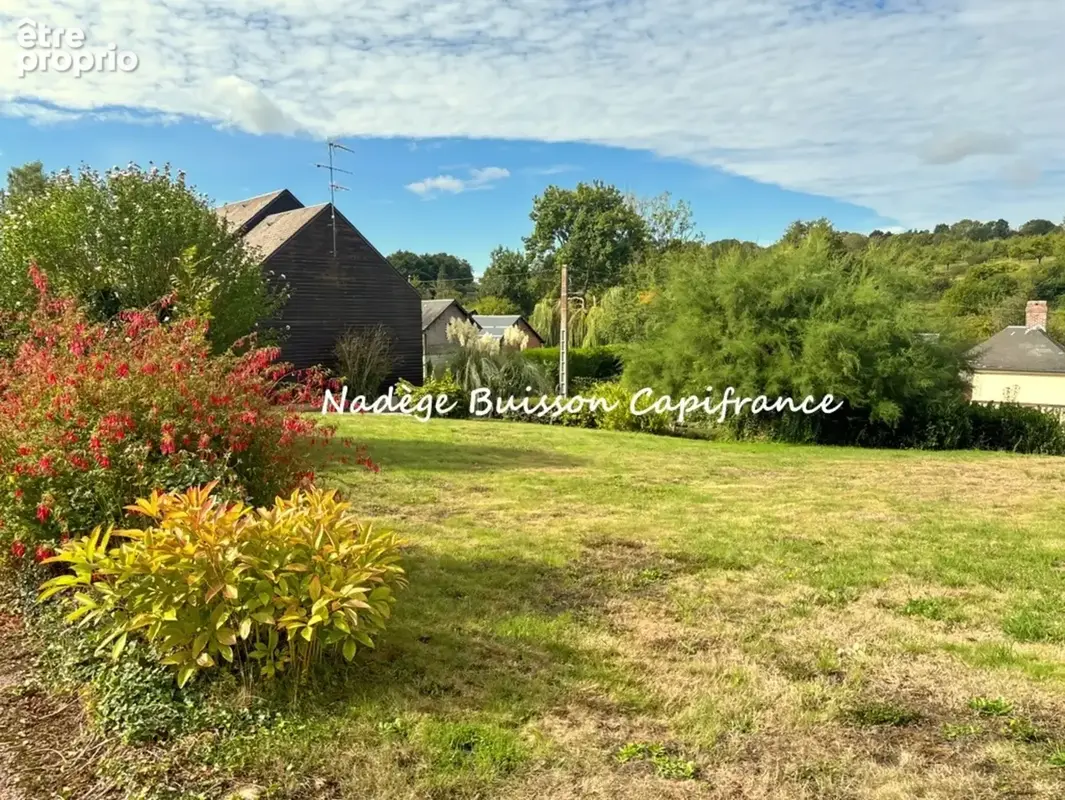 Cambremer centre – Maison familiale de 136 m² avec terrasse panoramique, vie de plain-pied et double garage - photo 2