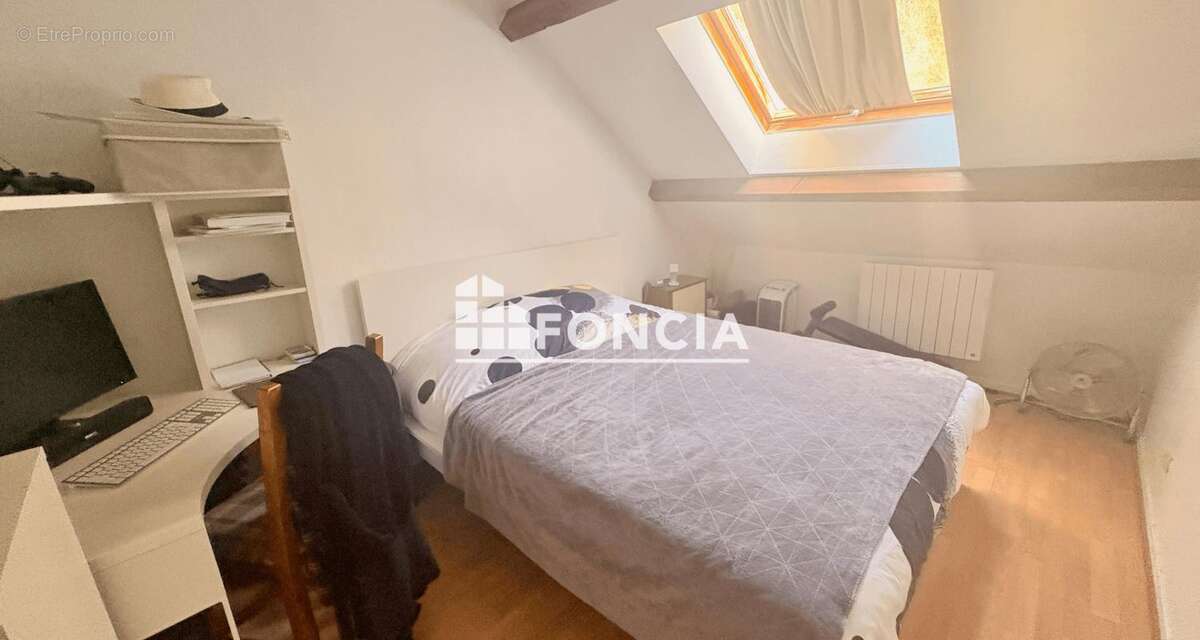 Appartement à SACLAS