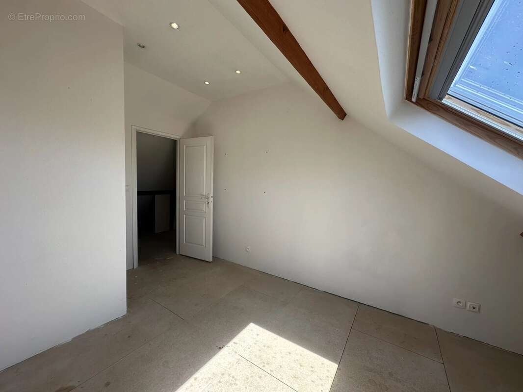 Maison 5 pièces 113m2 - photo 15