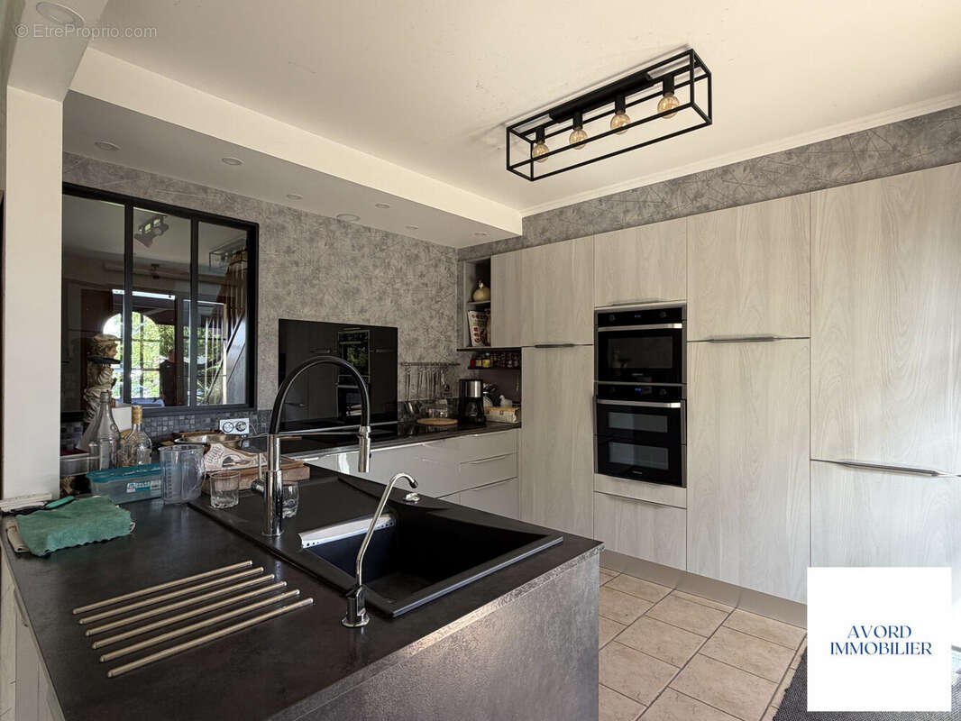 Maison 143 m² à Bourges  - photo 7