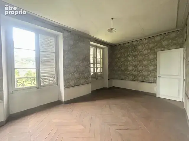 MARCOUSSIS - Propriété de type F7 - 246 m2 hab - Jardin d'env. 2 100 m2 - Grange - photo 11