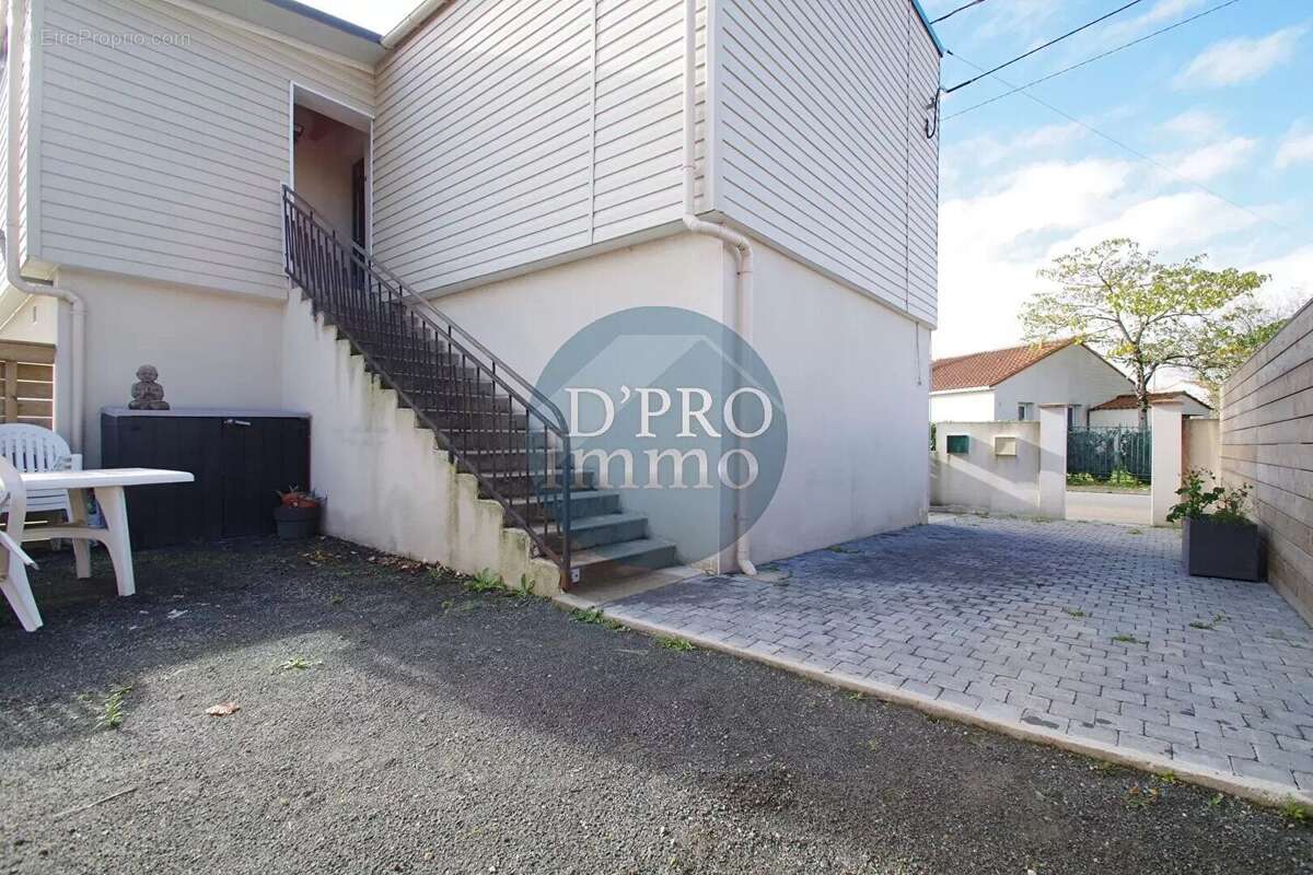 Appartement à SAINT-SEBASTIEN-SUR-LOIRE