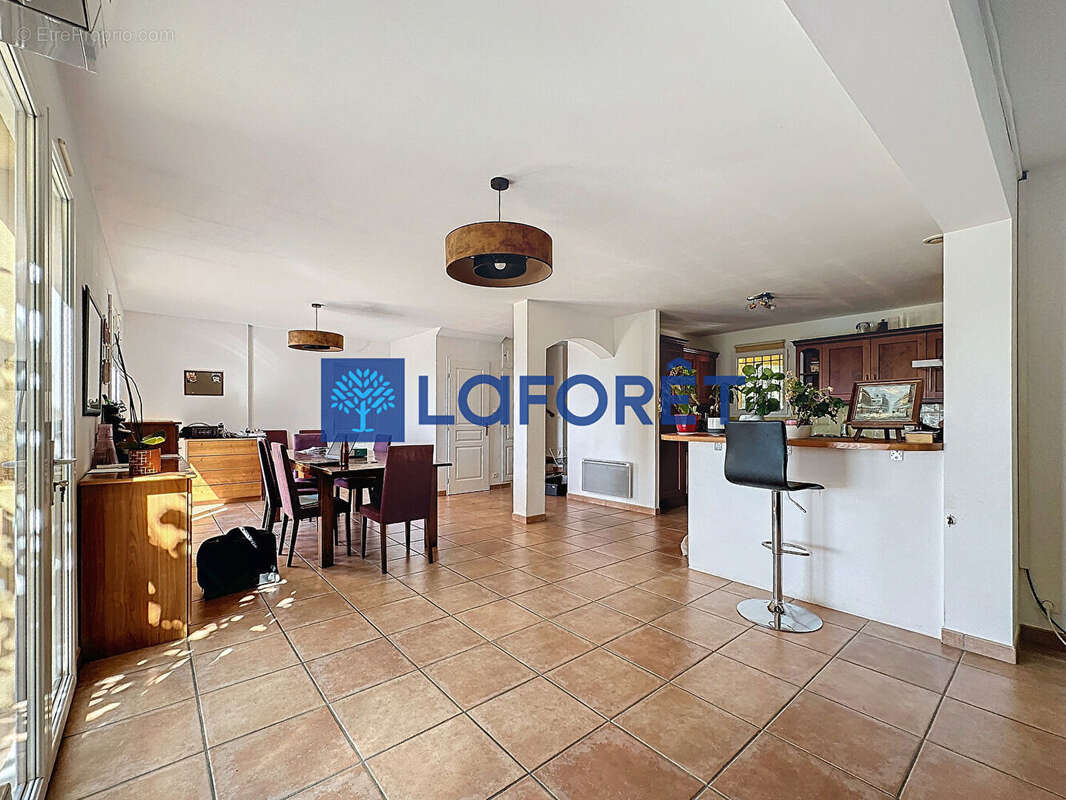 Maison à DRAGUIGNAN