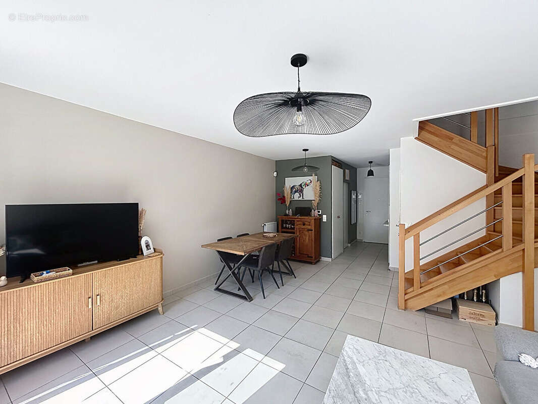 Maison plein centre Orgeval 5 pièce(s) 110 m2 - photo 3