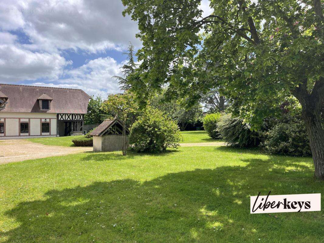 Maison à MARCILLY-LA-CAMPAGNE