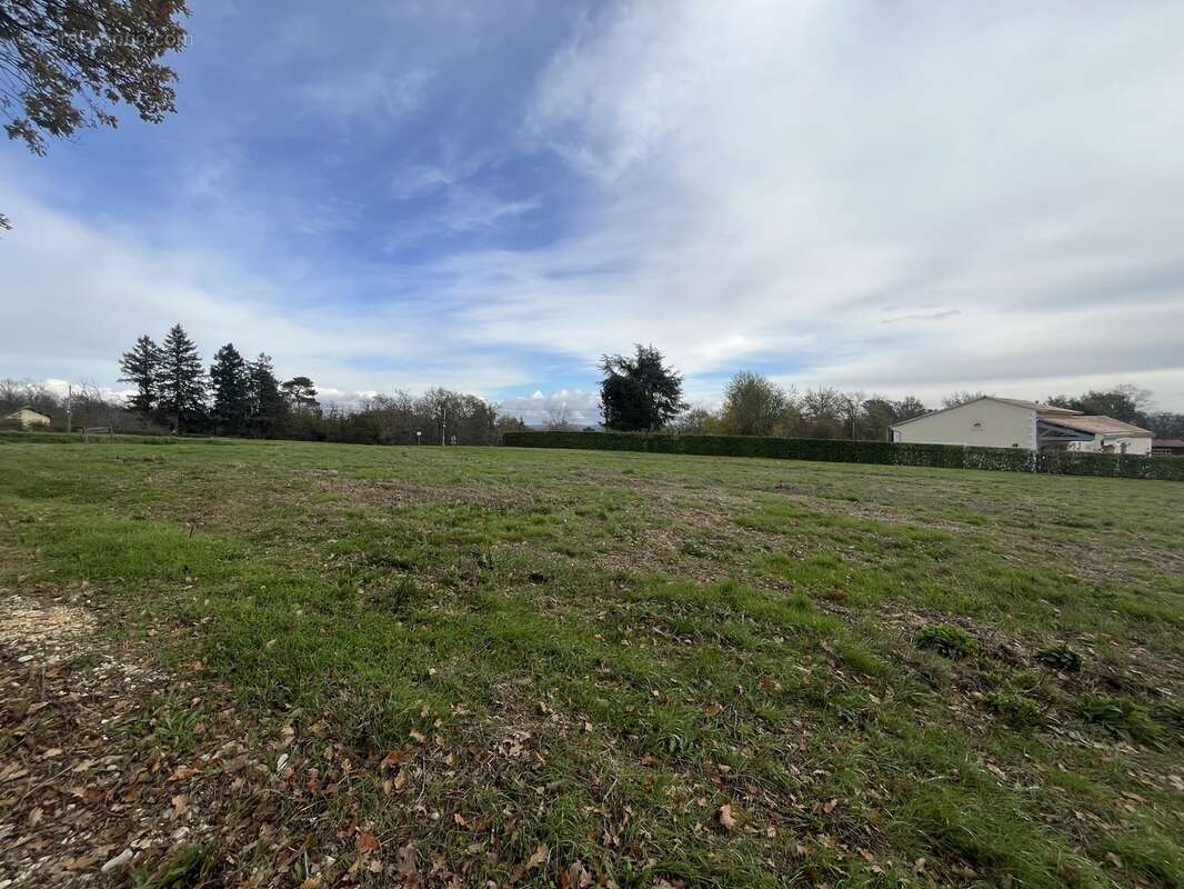 Terrain 1 396 m² à vendre à Leguillac-De-L'auche (24110) - photo 105
