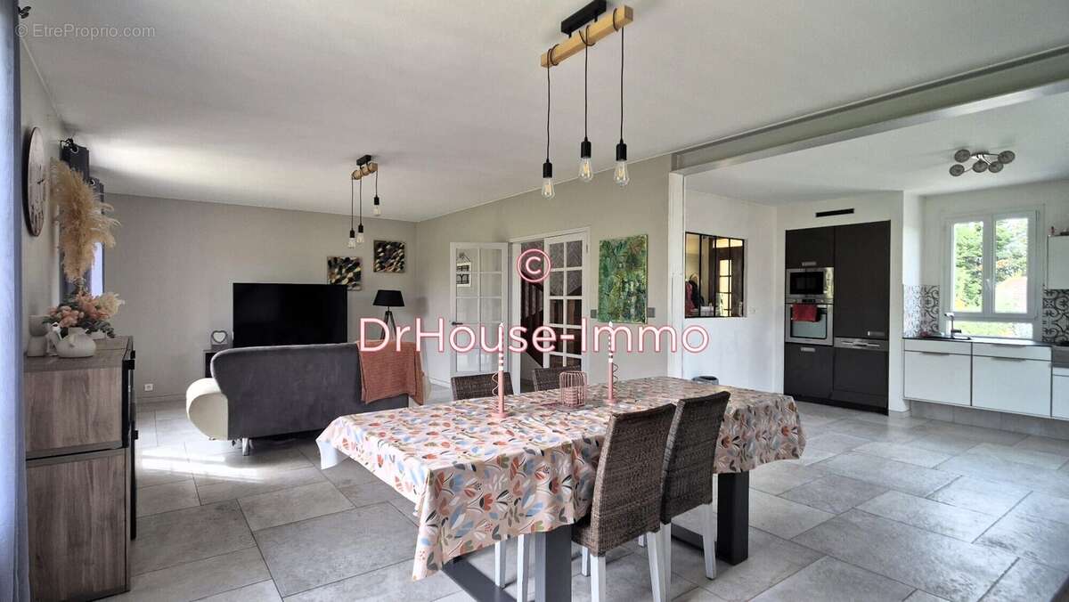 Maison à BONNEMAISON