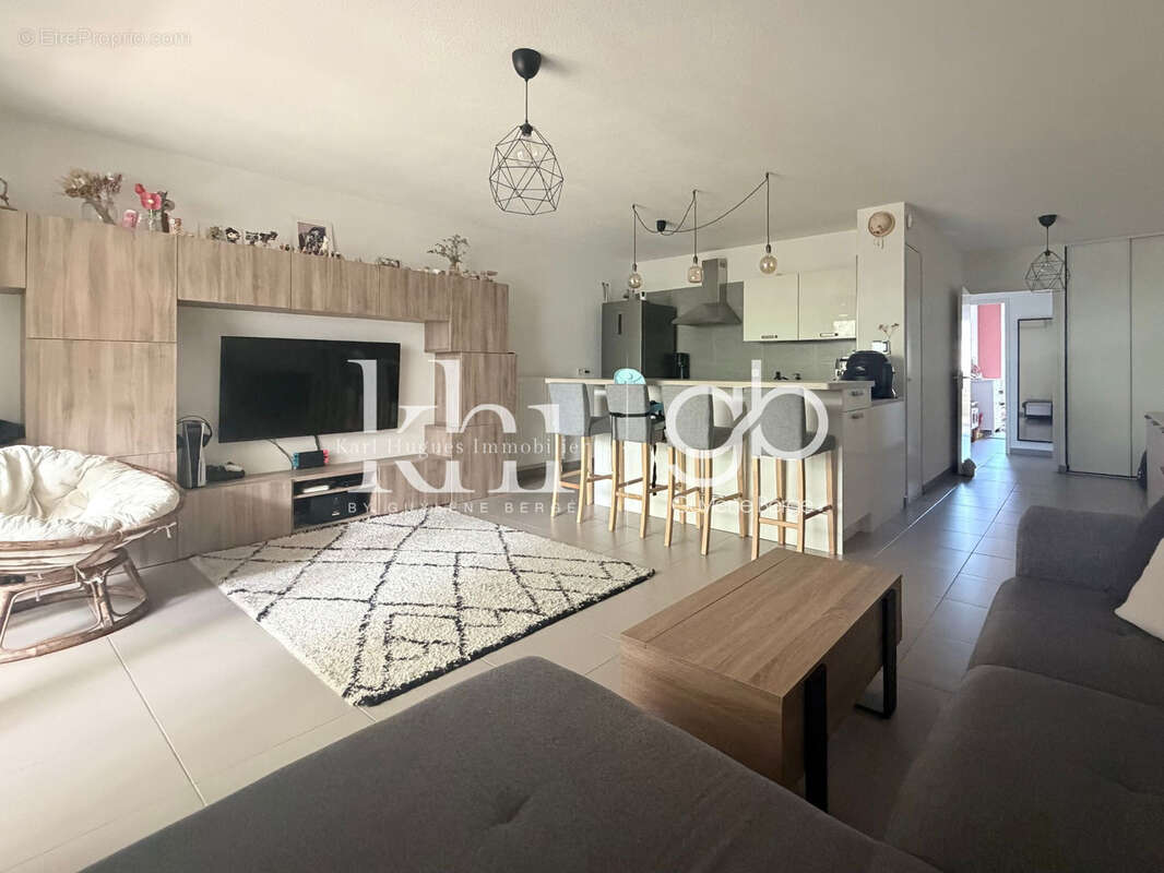Appartement à JUVIGNAC