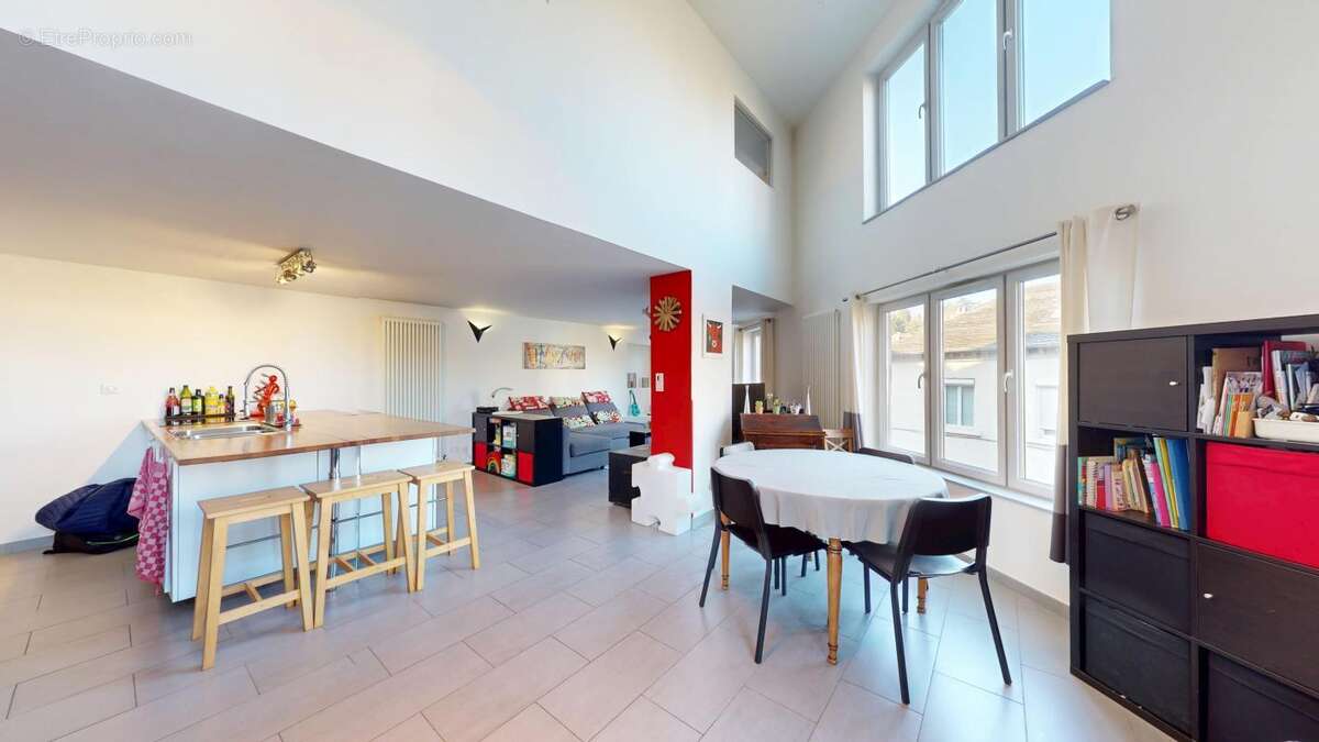Appartement à FRANCHEVILLE