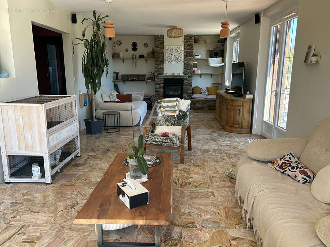 Maison à BAGNOLES