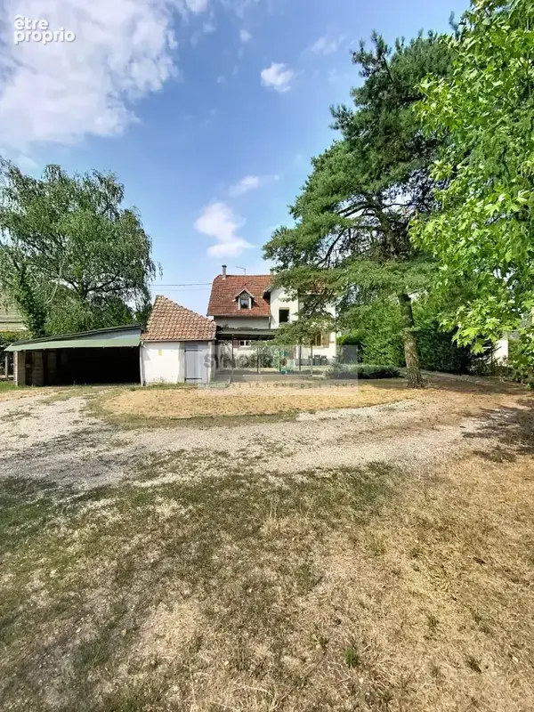 Maison de caractère de 178 m² habitables sur un parc de 25,86 ares - photo 4