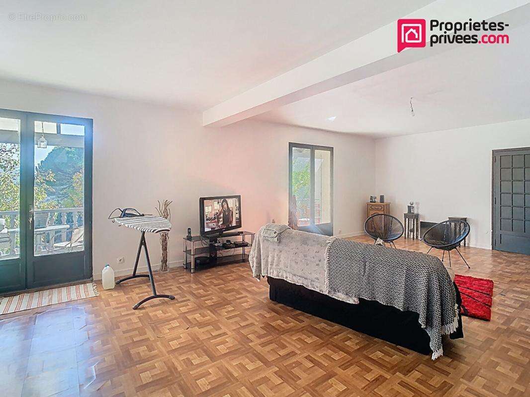 Maison Le Vigan 15 pièce(s) 410 m2 - photo 6