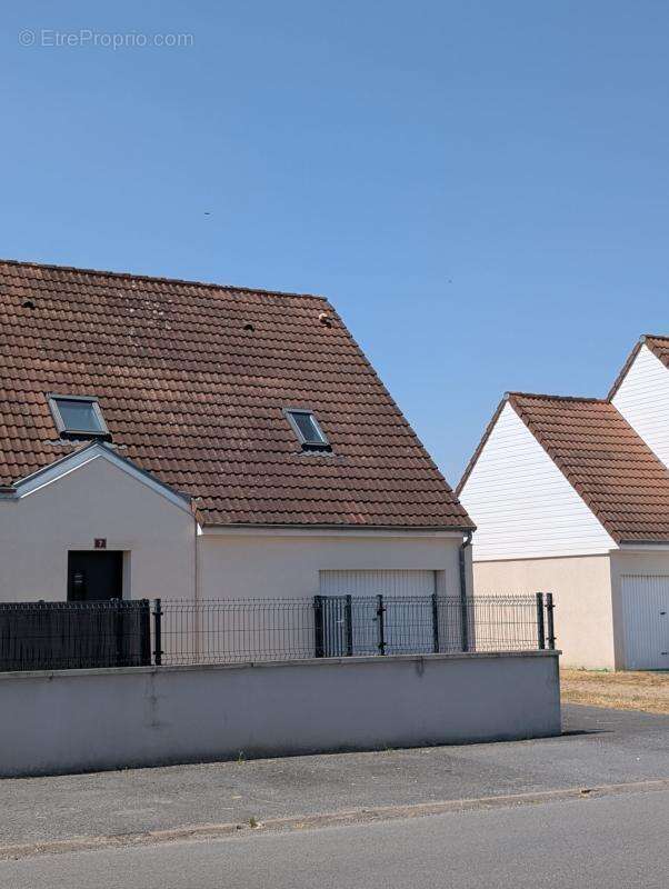 Maison à COMMENTRY