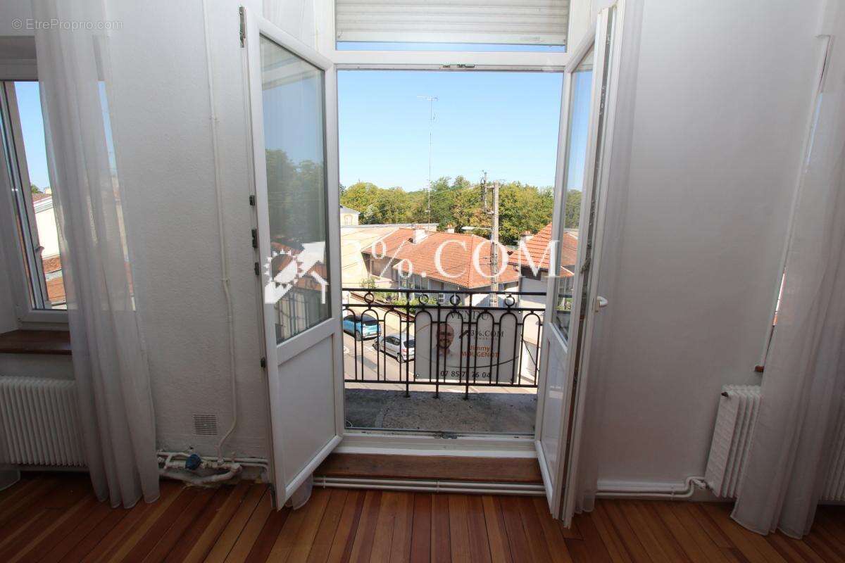 Appartement 3 pièces 67 m2 - 2 chambres - Parquet - photo 7
