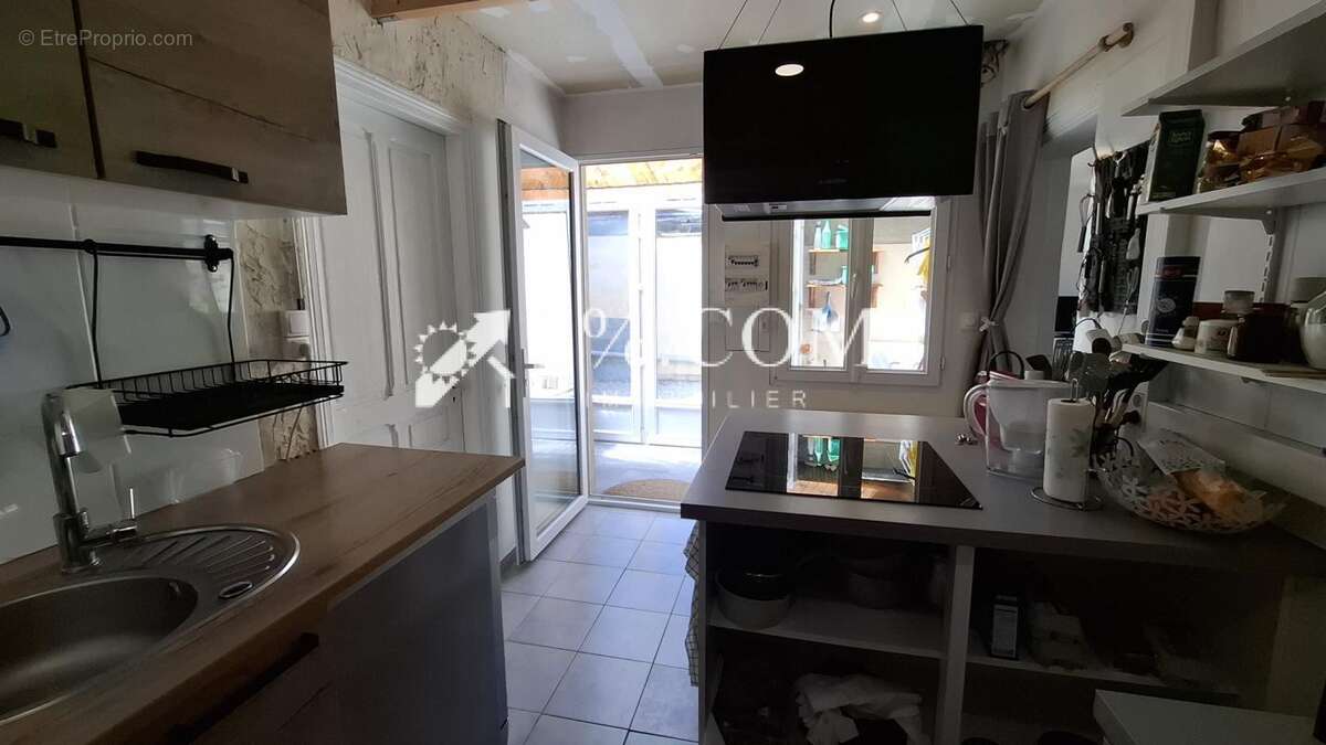 Maison à FEUQUIERES-EN-VIMEU