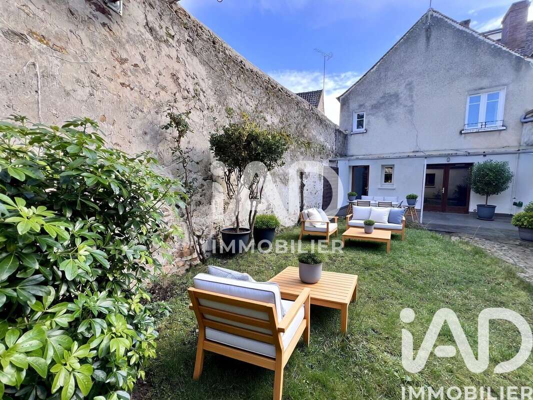 Photo 2 - Maison à LA HOUSSAYE-EN-BRIE