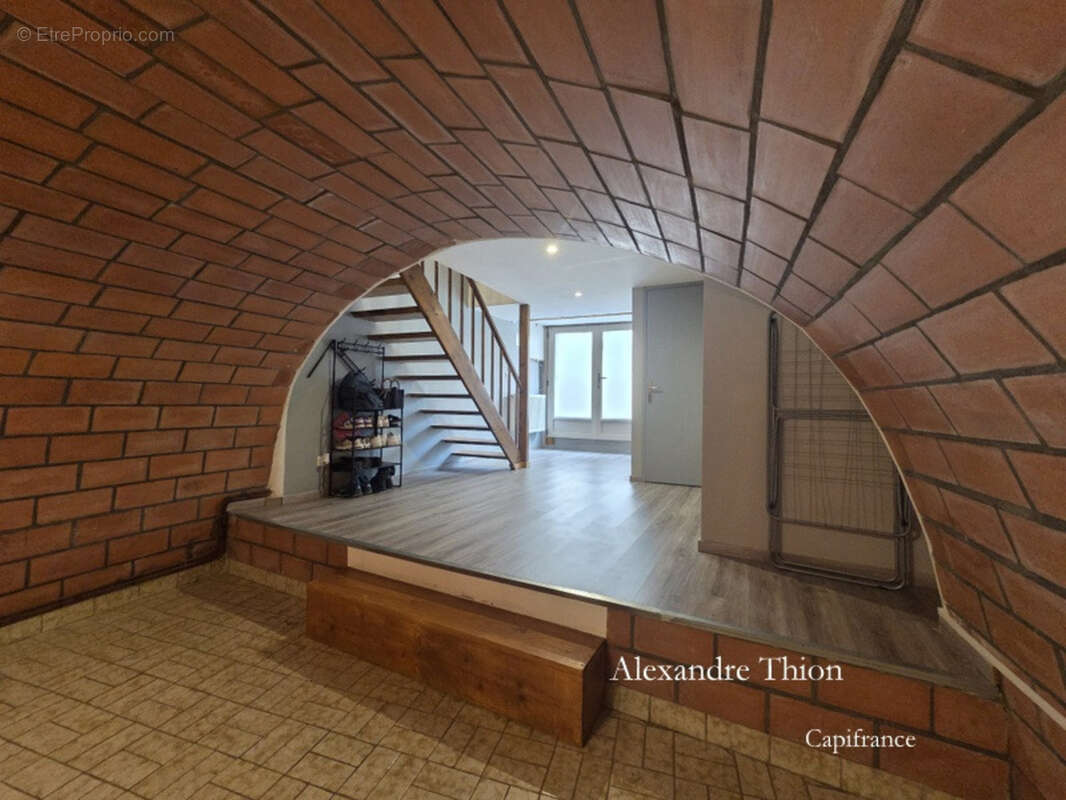Maison de village à vendre 4 pièces JUJURIEUX (01) - photo 4
