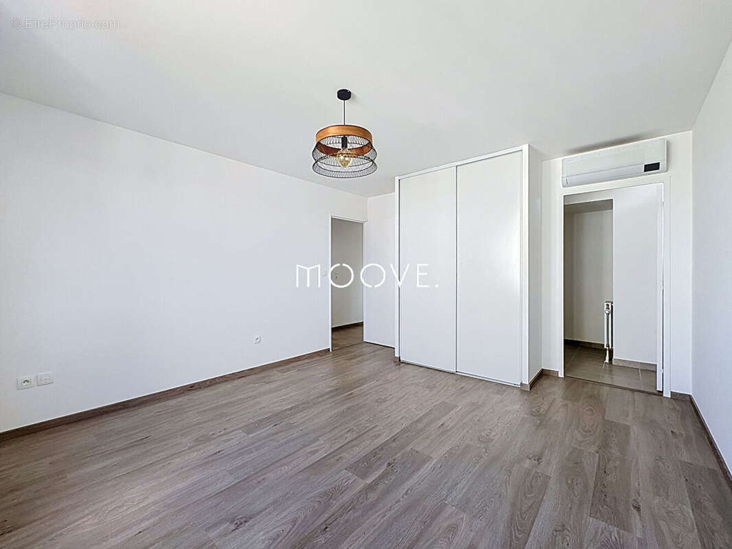 Appartement DERNIER ÉTAGE 3 pièce(s) 91.16 m2 - photo 6