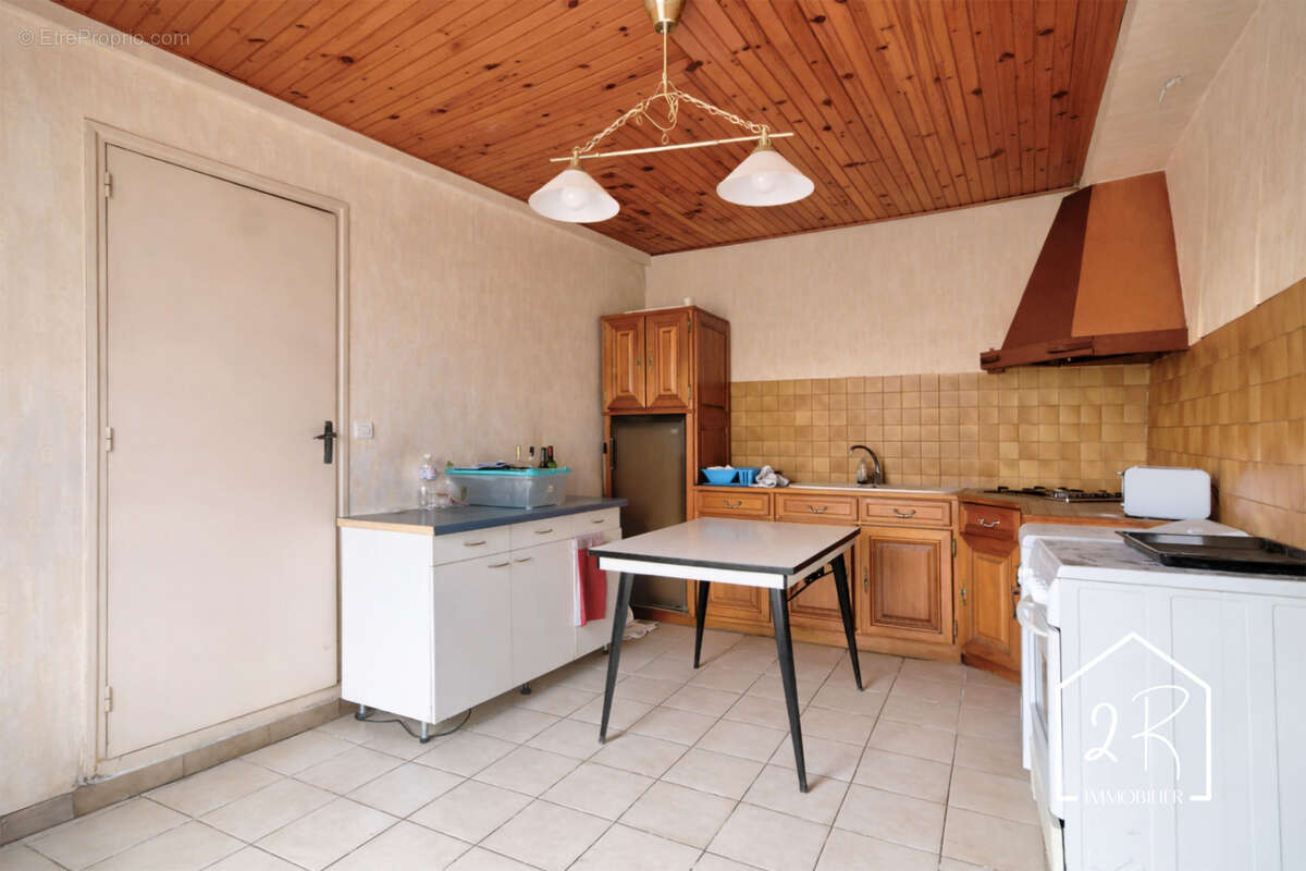 Maison à TERNAY