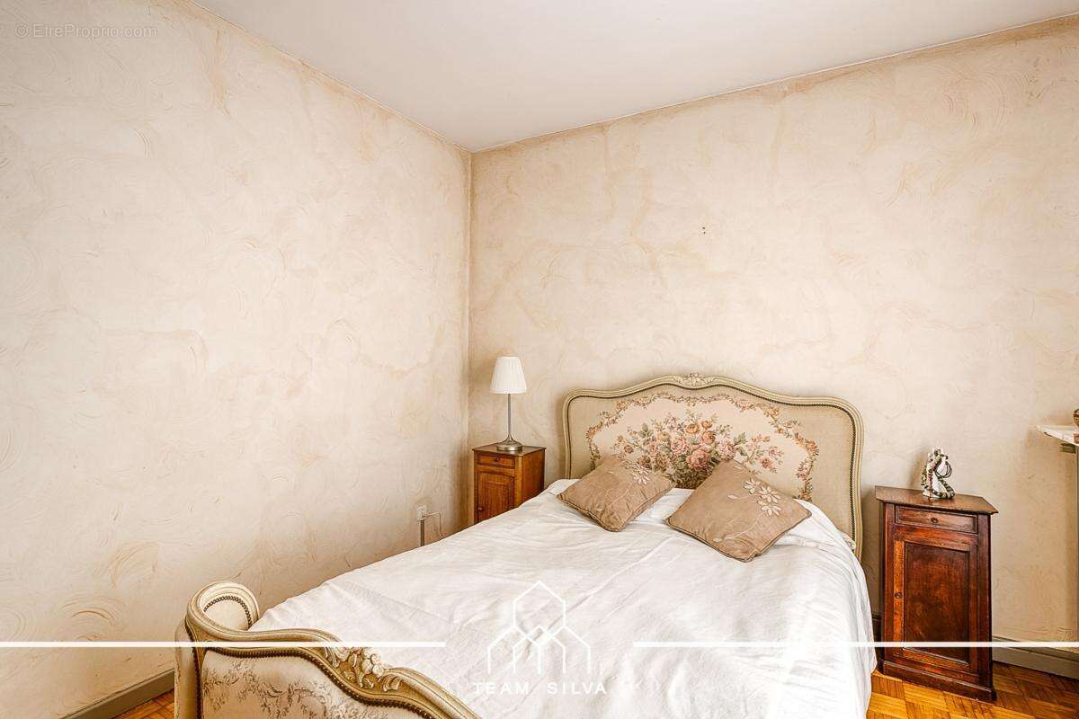 Maison à SEREZIN-DU-RHONE