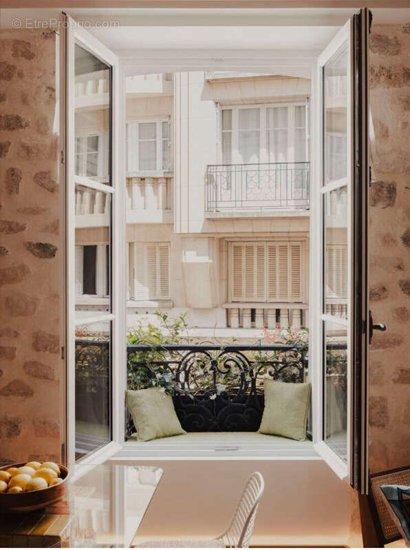 Appartement à PARIS-5E